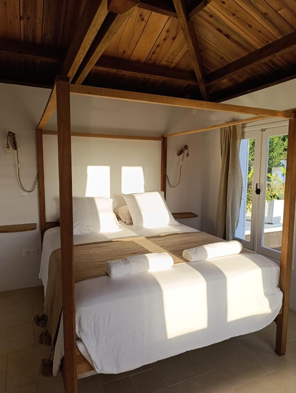 La Kaz Banian Hotell Saint Pierre Exteriör bild