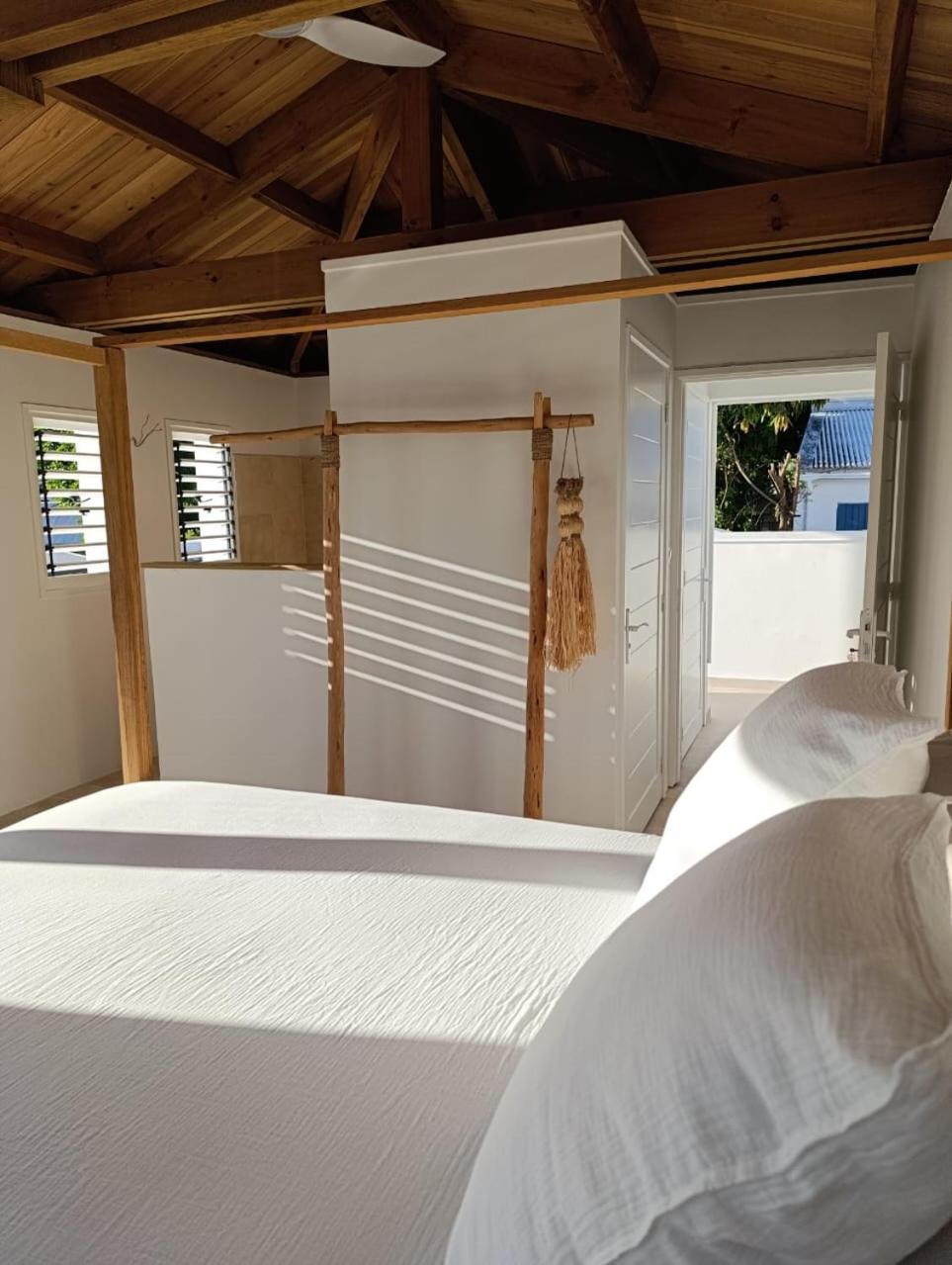 La Kaz Banian Hotell Saint Pierre Exteriör bild