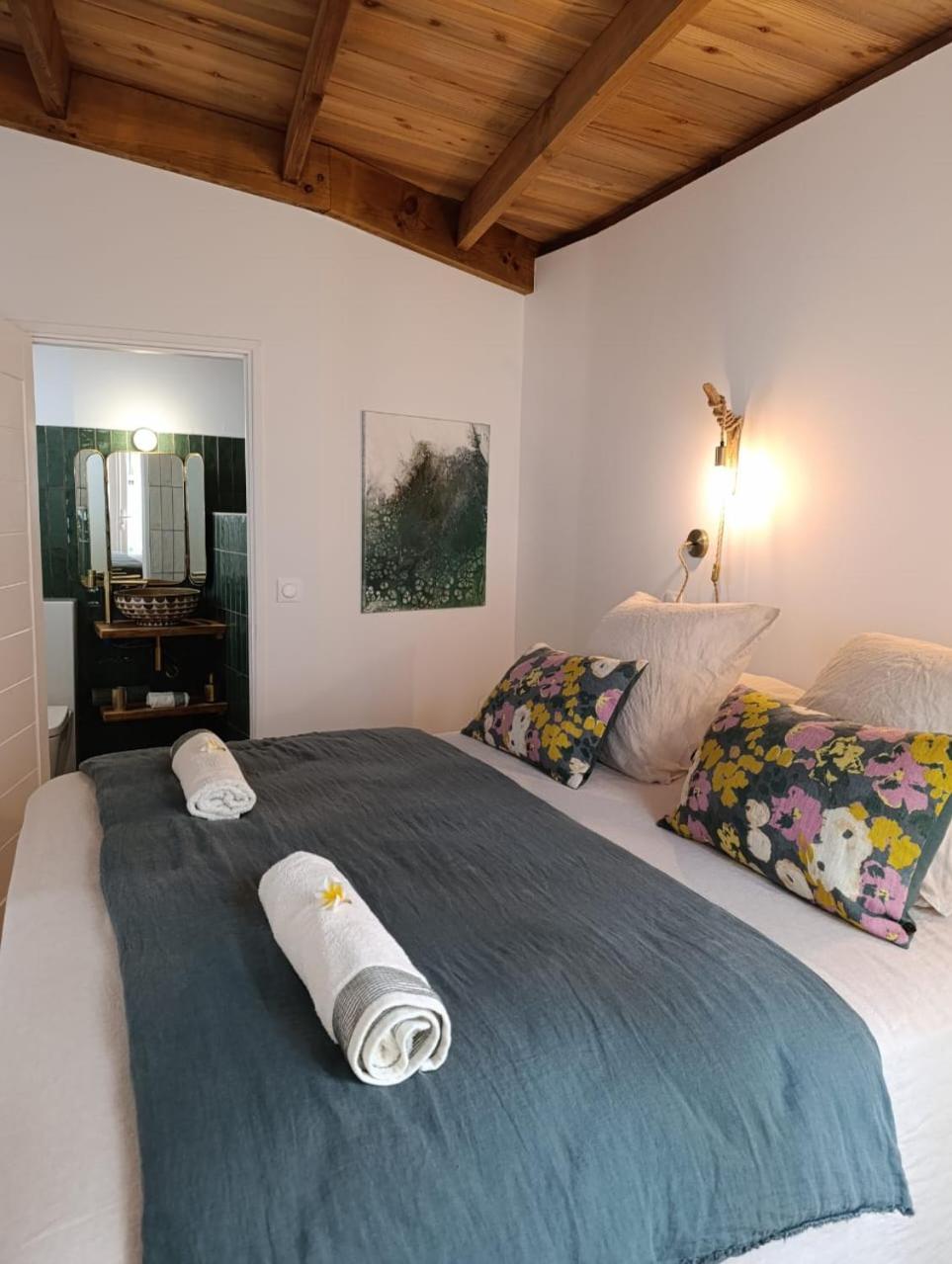 La Kaz Banian Hotell Saint Pierre Exteriör bild