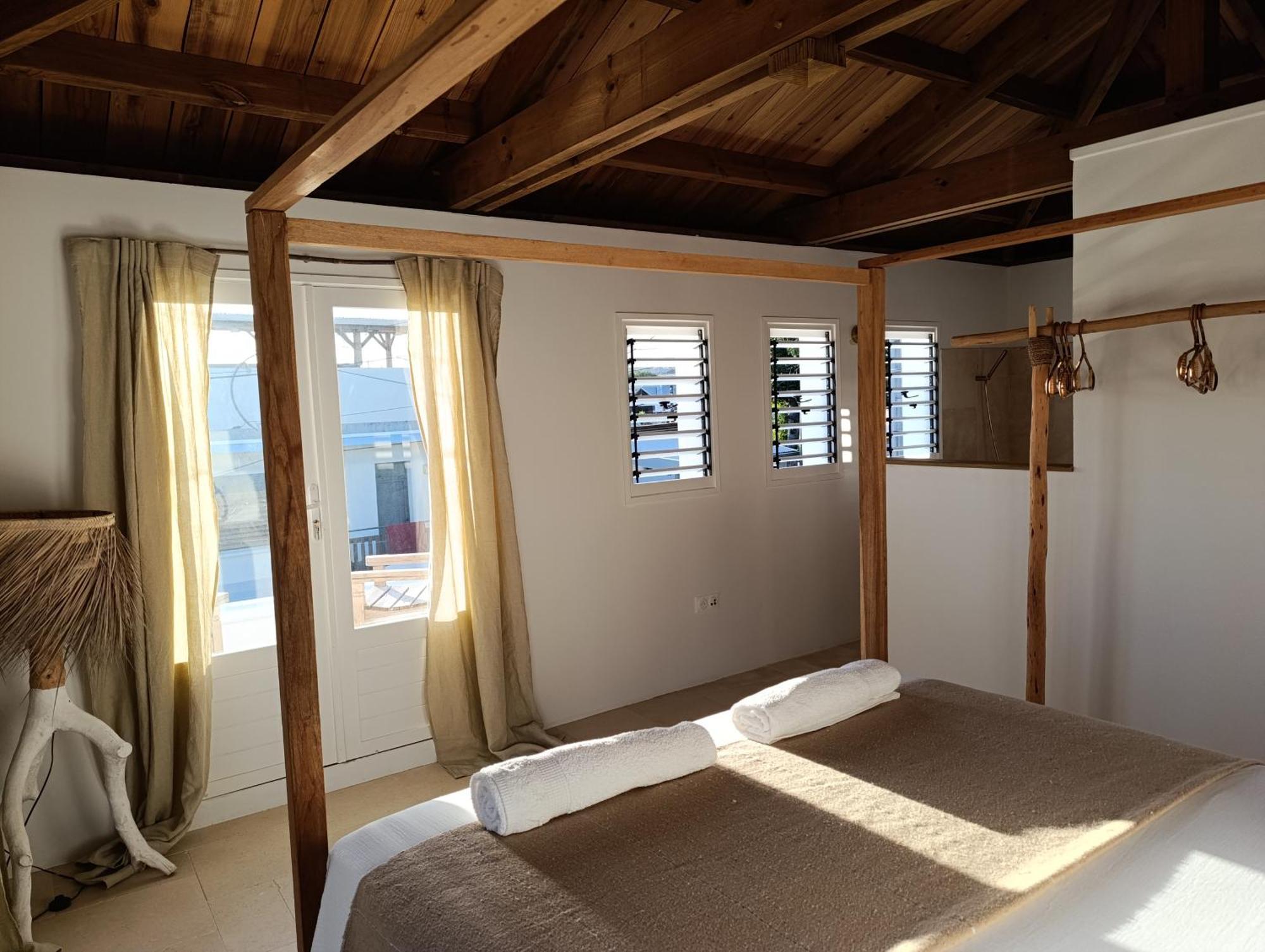 La Kaz Banian Hotell Saint Pierre Exteriör bild